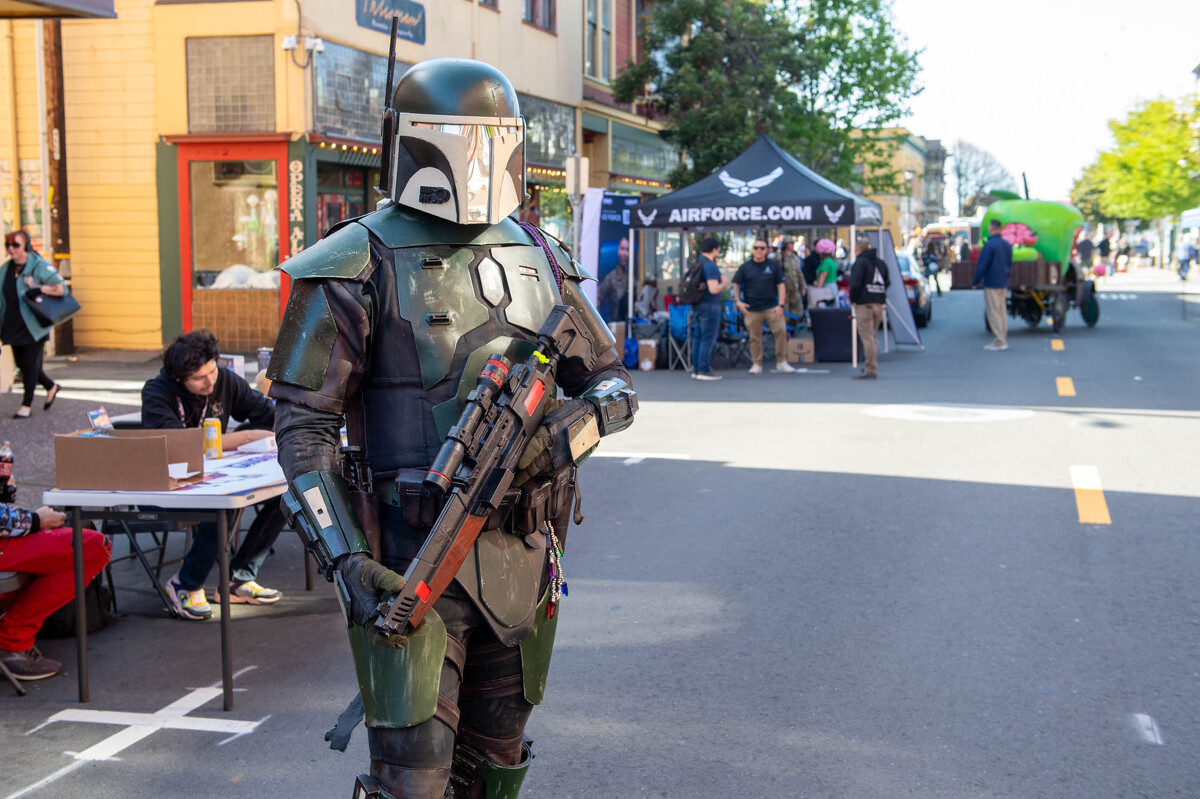 FOREST.MOON.2024.FRIDAY.MARKET.DSC_7493
