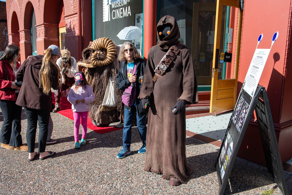 FOREST.MOON.2024.FRIDAY.MARKET.DSC_7502