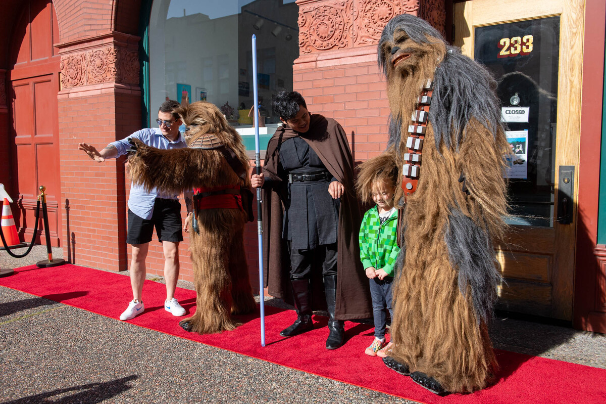 FOREST.MOON.2024.FRIDAY.MARKET.DSC_7598
