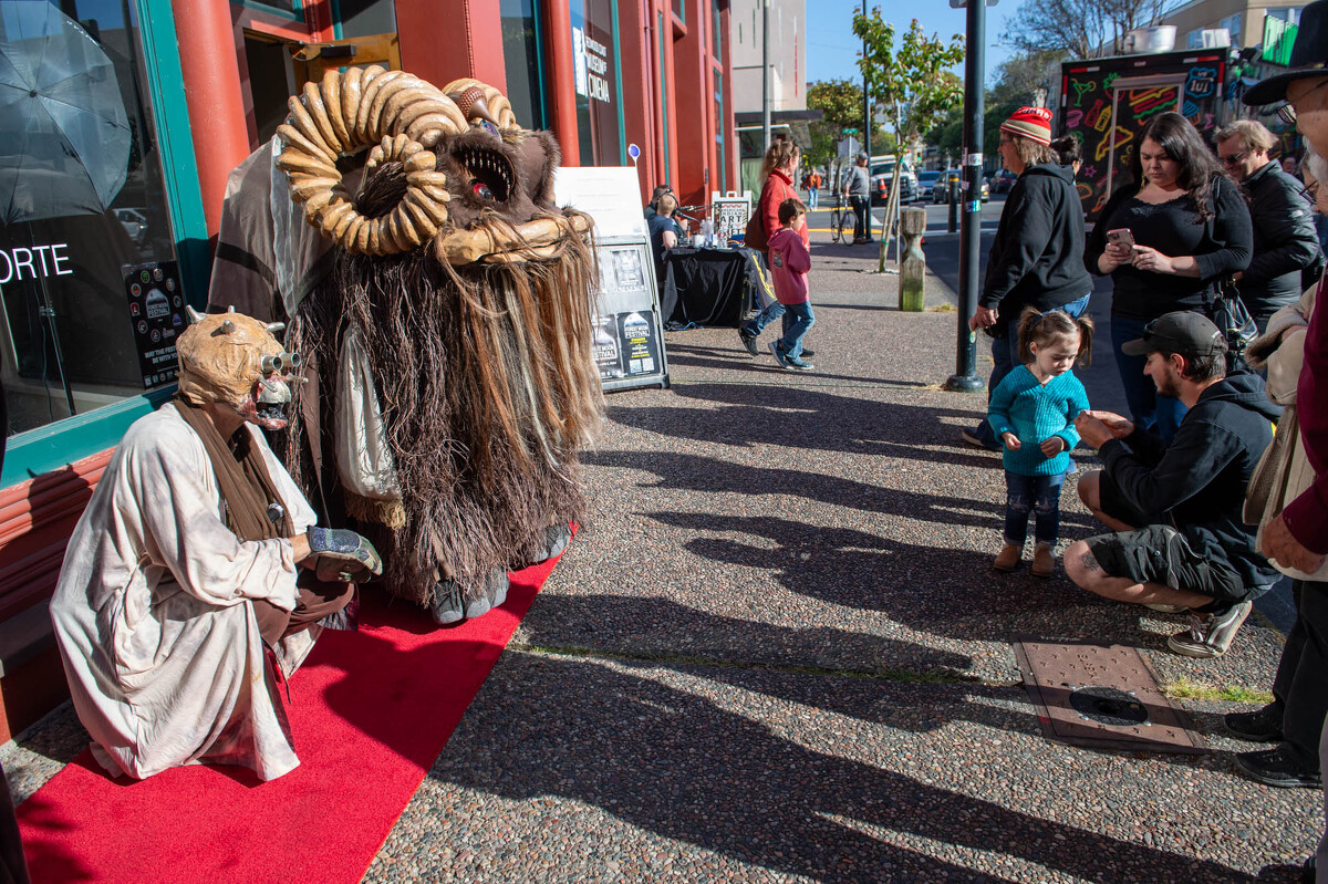 FOREST.MOON.2024.FRIDAY.MARKET.DSC_7662