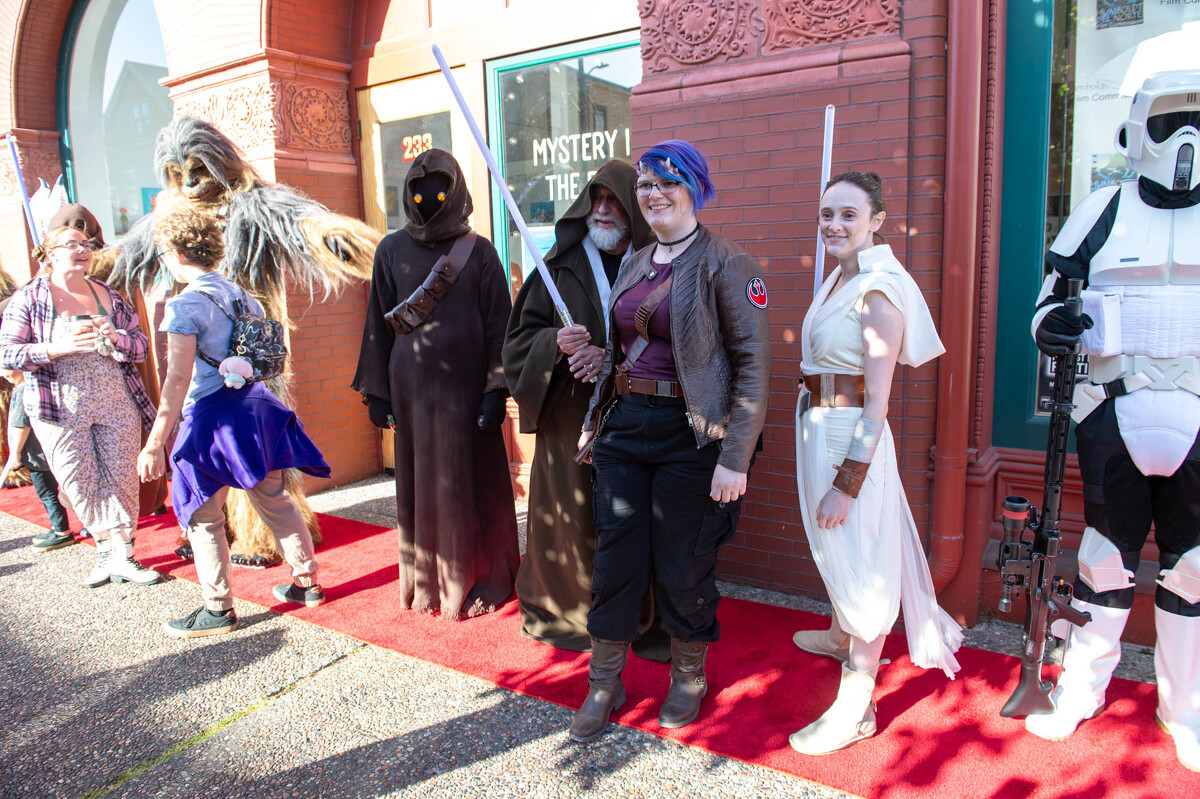 FOREST.MOON.2024.FRIDAY.MARKET.DSC_7791