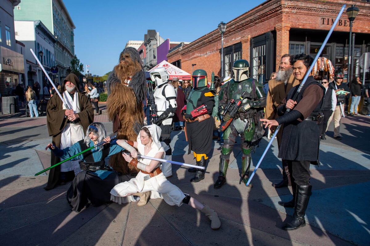 FOREST.MOON.2024.FRIDAY.MARKET.DSC_7907