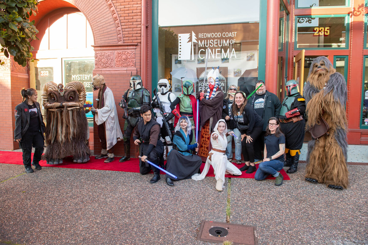 FOREST.MOON.2024.FRIDAY.MARKET.DSC_8023