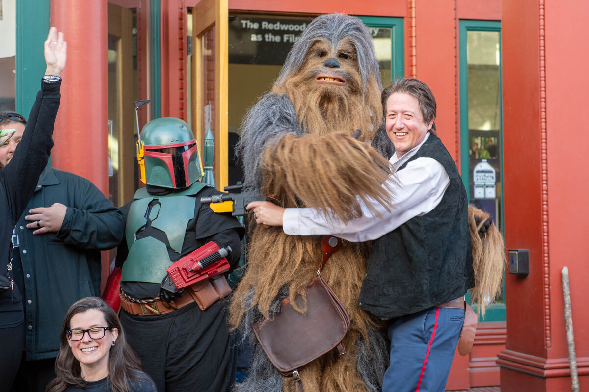 FOREST.MOON.2024.FRIDAY.MARKET.DSC_8040