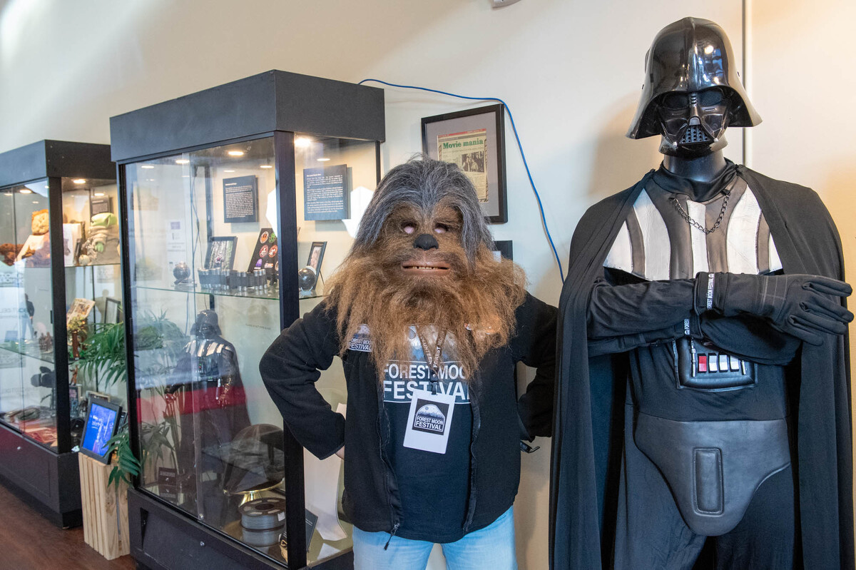 FOREST.MOON.2024.FRIDAY.MARKET.DSC_8080